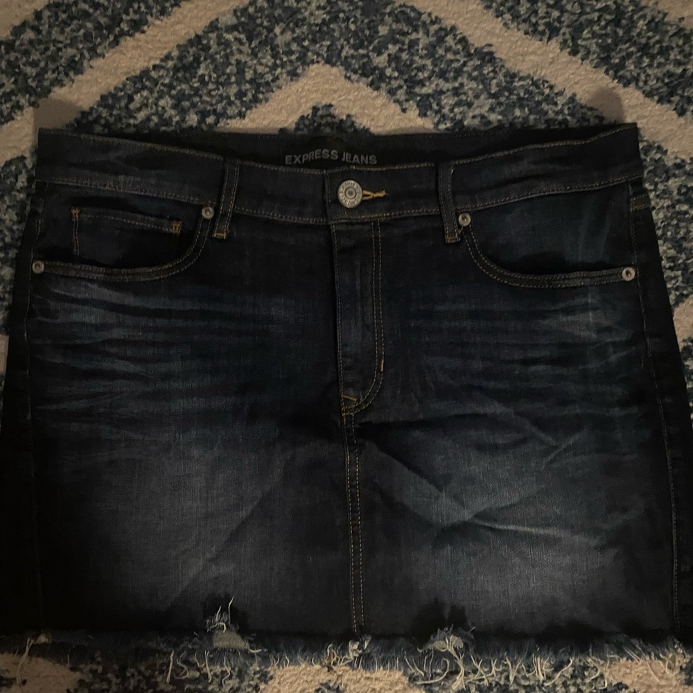 Women’s Skirt